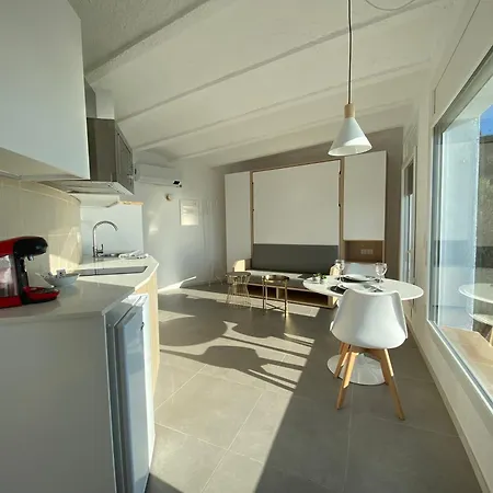 Apartamento Agi Castell Mar *